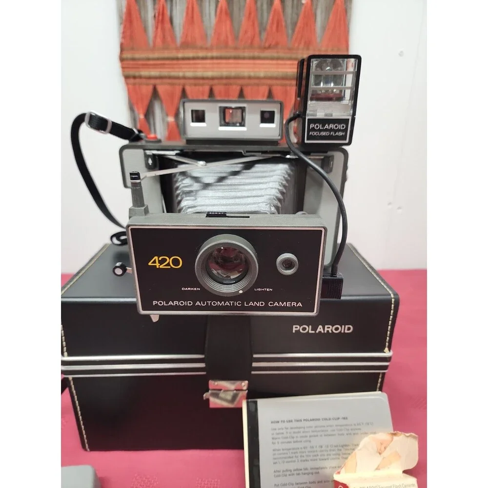 VTG 1960s Polaroid 420 Land Camera Original Hardshell Case, Paperwork And Flash